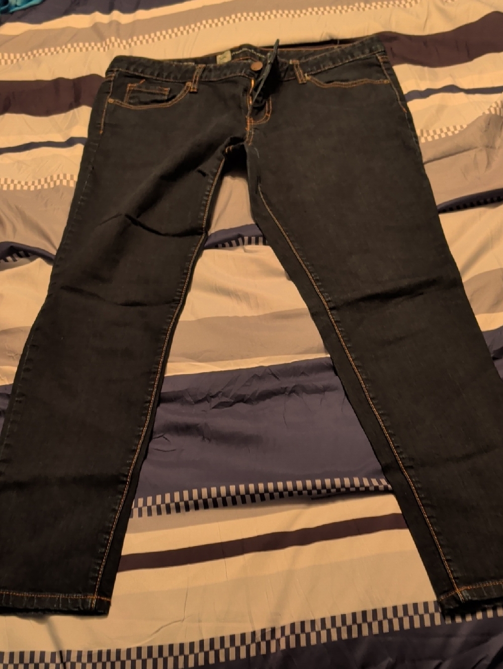 Mossimo Supply Co. Women's Skinny Jeans - Dark Wash with Brown Stitching